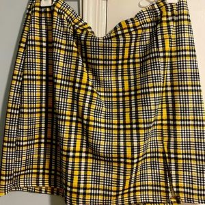Cute clueless plus size skirt!!!
